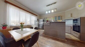 HALO reality - Predaj, rodinný dom Drienčany - EXKLUZÍVNE HA - 11