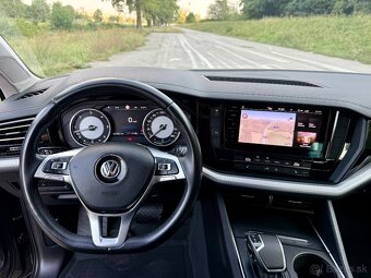 VOLKSWAGEN TOUAREG 3.0TDI 4x4 TOP STAV 138tkm - 11