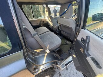 Mitsubishi pajero 3.0v6 24v - 11
