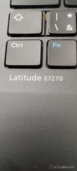 Dell Latitude E7270 - 11