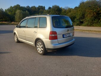 Touran - 11