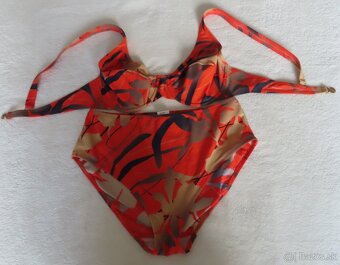Bikinový top Maria Meili + bikiny Timo, veľ. L - 11
