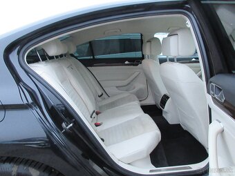 Volkswagen Passat 2.0 BiTDI 240k BMT Highline 4MOTION DSG - 11