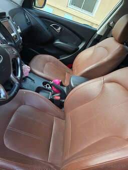 Hyundai ix35, 4x4 - 11