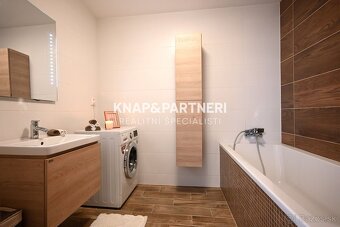 REZERVOVANÉ - 3 izbový byt s balkónom73m2,ul.Janouškova,Preš - 11