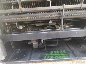 Zbrojovka Brno Historický písací stroj. - 11