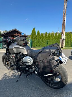 YAMAHA XJR 1300 2016 - 11