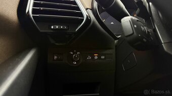 DS 7 CROSSBACK 1.6i PureTech 133kW A/T8 - 11