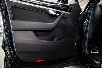 Volkswagen Touareg - 11
