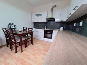 Prenájom 2izbového bytu v rodinnom dome. - 11