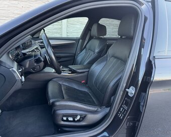 Bmw M550I 4.4 V8 Biturbo 340KW Xdrive 2017 - 11