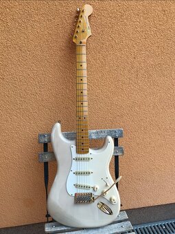Squier Classic Vibe Stratocaster “Mary Kaye” (FSR) - 11