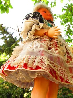 Veľká ľudová krojovanka - Rohatecký kroj, Morava - 11