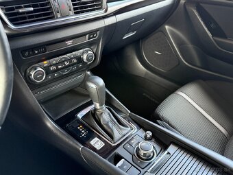 Mazda 3 2.0 Skyactiv 3/2018 -G120 Revolution A/T - 11