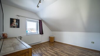 Dvojgeneračný RD v tichej časti Malá Ida, pozemok 1149 m2 - 11