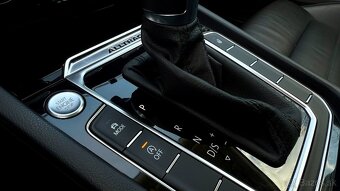 VW Passat Alltrack 2.0TDi SCR BMT DSG Highline 4Motion WEBAS - 11