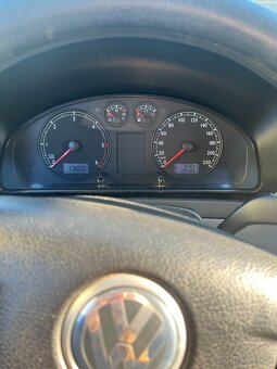 Volkswagen T5 multivan 2,5 TDI 96kW - 11