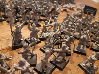 Zostávajúce zásoby Obrovskej Citadely z Warhammer Fantasy Em - 11