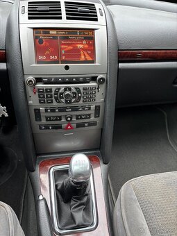 Peugeot 407Sw 2.0HDI - 11