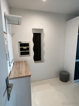 Prenájom 3 izbový byt Plato Levice - 11