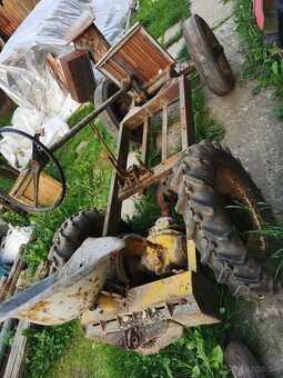 Malotraktor domácej výroby, rám, šasi, nápravy - 11
