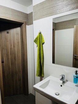 Kancelársky celok 119m2, s parkovaním, Palisády-Panenská uli - 11