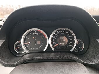 HONDA ACCORD 2.2 DIESEL PLNÁ VÝBAVA - 11