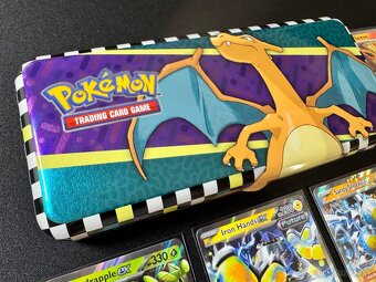 Pokemón MEGA EX balík A: 6x EX + 3x rare + Charizard darček - 11