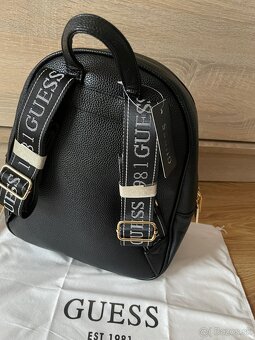 Guess Haidee ruksak - 11