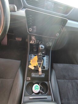 Škoda superB sedan 3.0 diesel - 11