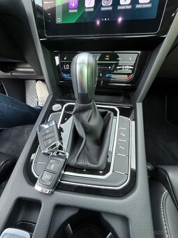 Volkswagen passat elegance 2.0tdi 147kw 2023 DSG - 11