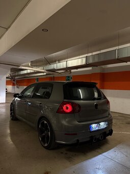 Volkswagen Golf 5 2.0 TDi AZV 100kw DSG - 11