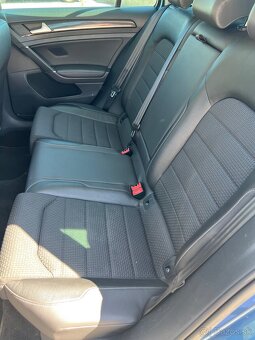 Volkswagen Golf 2.0 TDi High-line DSG - 11