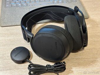 Steelseries Arctis 9 Wireless - 11