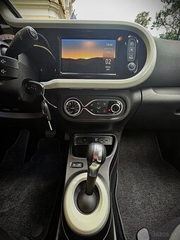 Renault Twingo 3 E-Tech, 100% ELEKTRO, AUTOMAT - 11