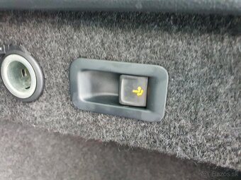 VW Passat B8 Variant 2.0TDI 147kW DSG - záruka Autodraft - 11