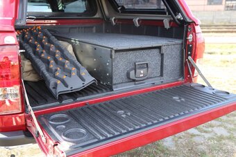 Toyotu Hilux REVO special EDITION - 11