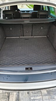 Predám Škoda Octavia Combi - 11