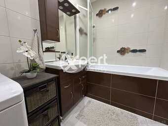 ZÍŽENÁ CENA. Na predaj  3-izbový byt s loggiou - 11