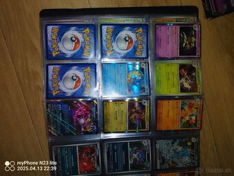 Pokémon album s V/VMAX + zlatý tréner – 30 € (pôvodne 67 €) - 11