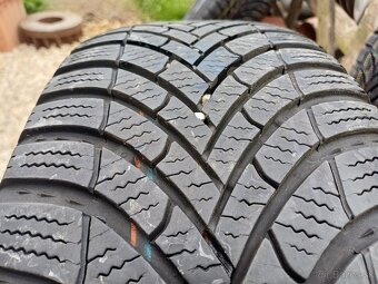 plech.disky-Hyundai/Kia---6Jx15-ET-46---5x114,3 - 11