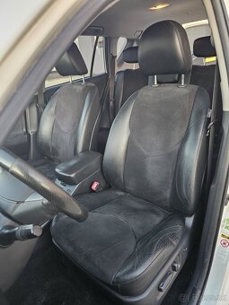 Toyota Rav4 D-4D 4x4 = 187243km , Bez korozie, Top Stav= - 11