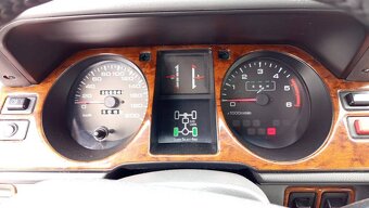 Mitsubishi Pajero 2,8 TD  92 KW  5 DV. - 11