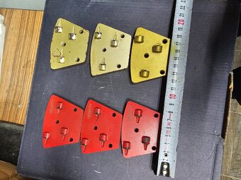 brusky diamantovy kotuc PCD segmenty na beton bruska - 11