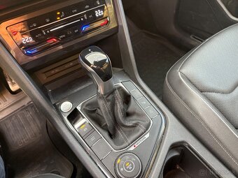 Tiguan Allspace R-Line 4motion DSG 147kW 4x4 Virtual Matrix - 11