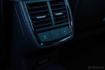 Škoda Kamiq 1.5 TSI Monte Carlo - 11