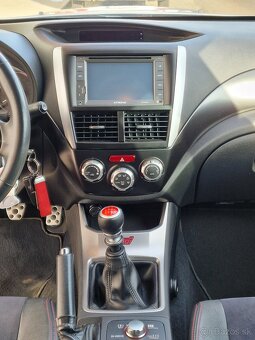 Subaru Impreza WRX STI sedan 2010 - 11