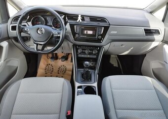Volkswagen Touran 1,6 TDI nafta manuál 81 kw - 11