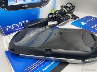 PS Vita Wi-Fi (PCH-1003) OLED - 11