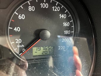 VW Polo 1.2 47kw 2003  197xxx km - 11